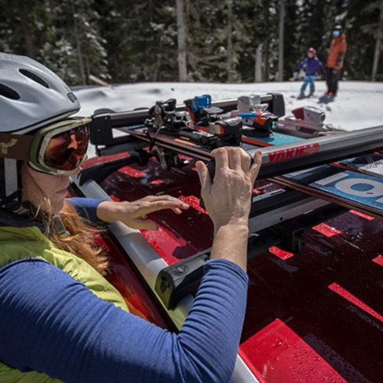 Yakima FreshTrack 6 Snowsports Top of Car Rack - Image 8